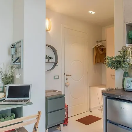 Kifissia Limε Malomar Homing Apartment Athens